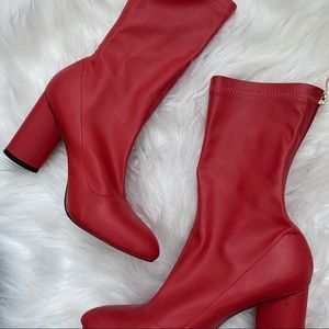 🛑 SOLD 🛑 Ankle Sock Booties